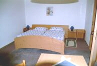 Schlafbereich Appartement 2 - anklicken!